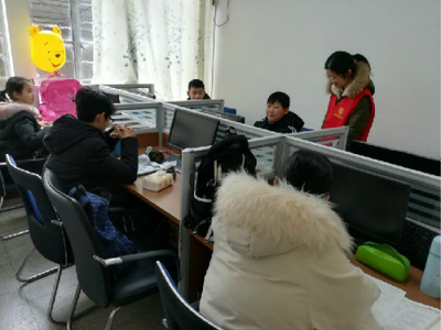 宁国市城中社区 以未成年人文明上网为核心，拓展成年人数字素养培训服务