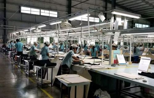 世界工厂格局重塑 中国制造转型与成人培训新机遇